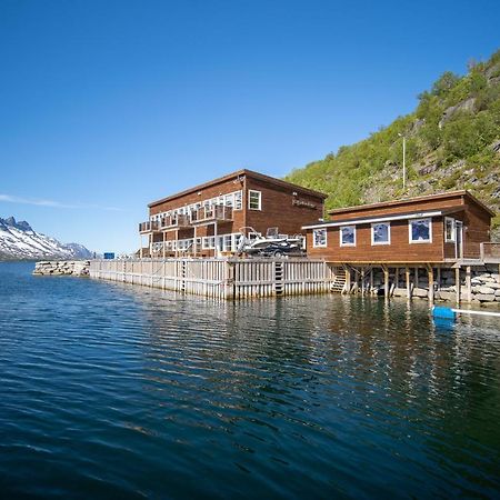 Ersfjordbotn Brygge 아파트 호텔 외부 사진