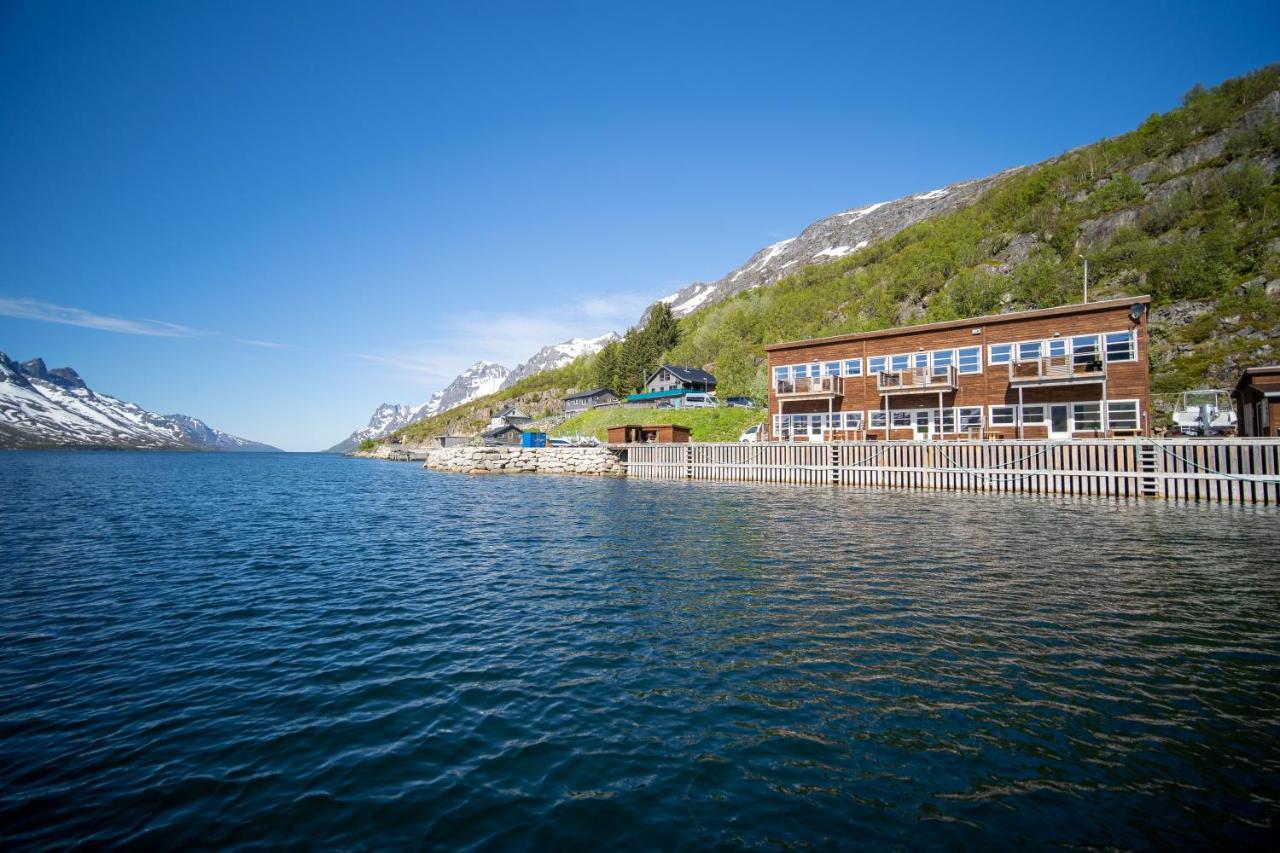 Ersfjordbotn Brygge 아파트 호텔 외부 사진
